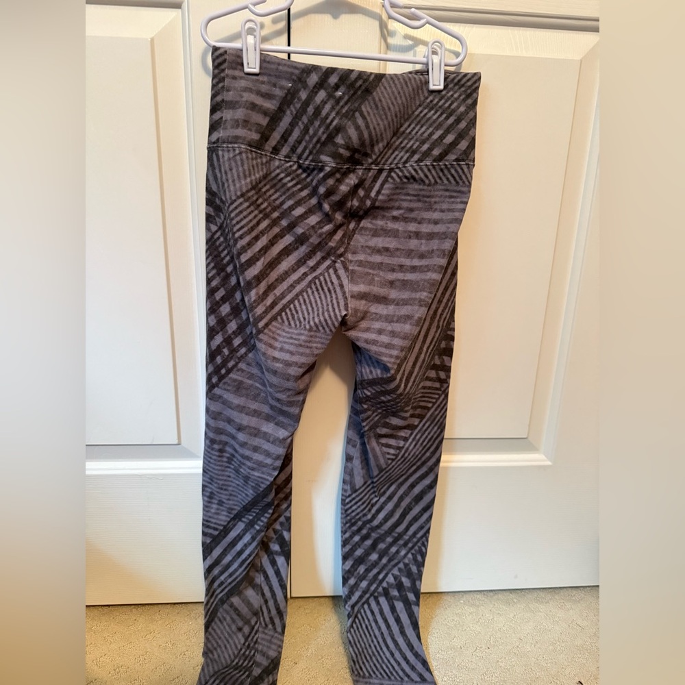 Soft Surroundings Stylish Gray Patterned Women’s … - image 2